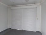 Contenedor Bar 3,5 × 3,03 m – Persiana Frontal & Puerta Trasera, Listo para Servir - Imagen 5